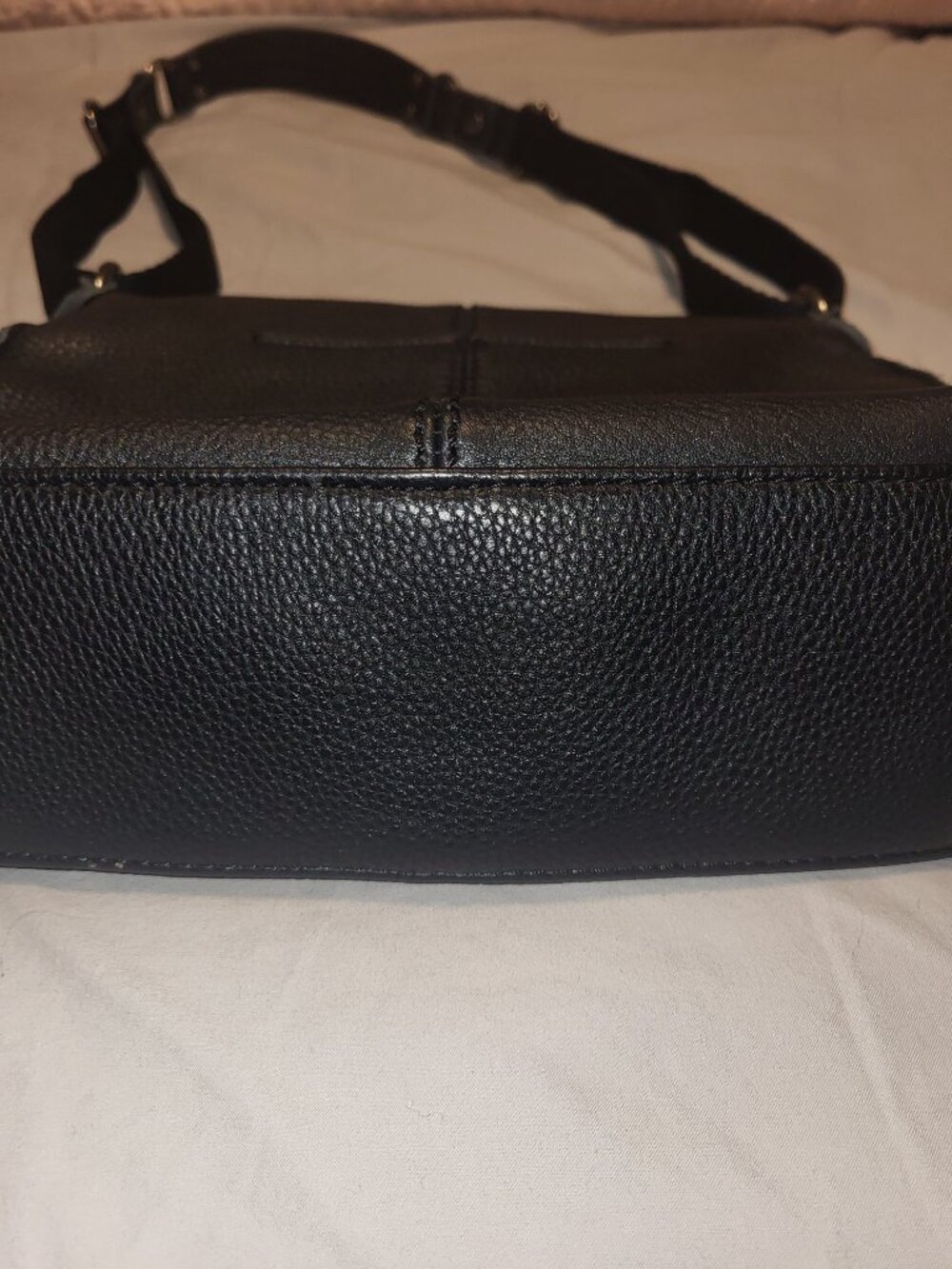 Crossbody - Picture 3 of 4